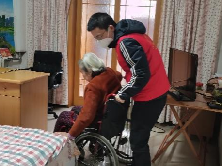 【疫情防控】盡銳出戰(zhàn)護(hù)我城，工投先鋒在行動(dòng) ——集團(tuán)干部下沉一線系列（二）